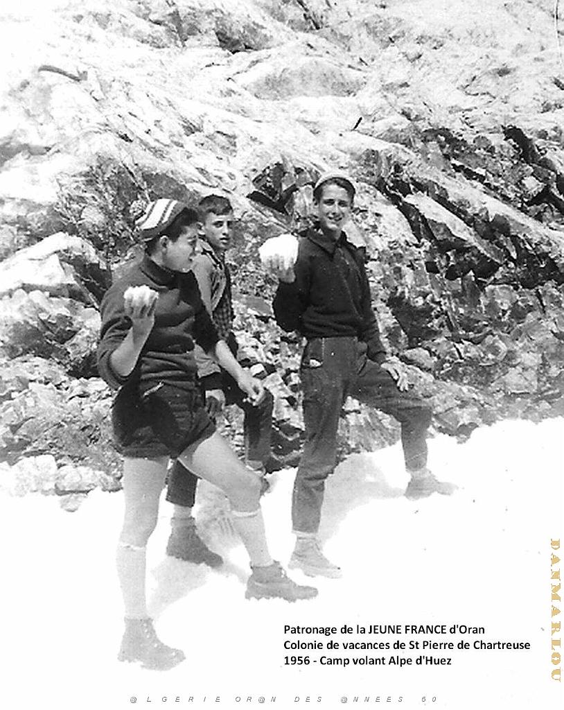 COLO JEUNE FRANCE 1956 camp volant Alpe d'Huez.jpg